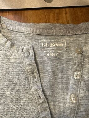 L.L. Bean Light Heather Gray Button-Front Knit Skirt